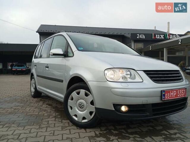 Сірий Фольксваген Туран, об'ємом двигуна 1.6 л та пробігом 150 тис. км за 5250 $, фото 23 на Automoto.ua