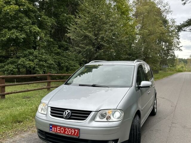 Серый Фольксваген Туран, объемом двигателя 1.6 л и пробегом 2 тыс. км за 6600 $, фото 15 на Automoto.ua