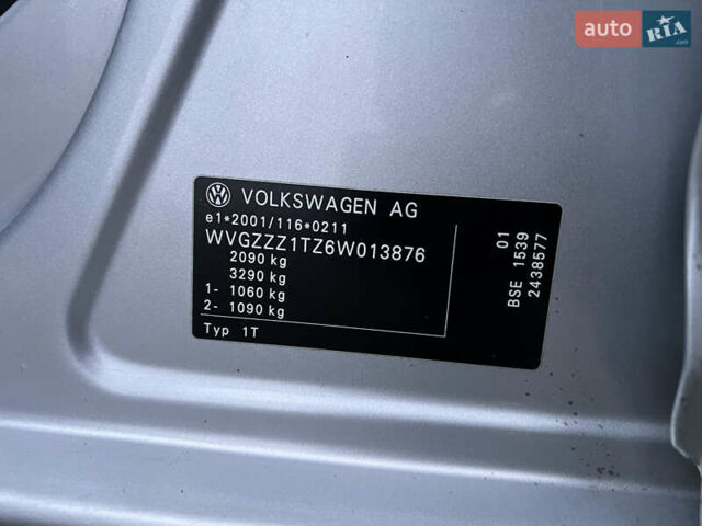 Сірий Фольксваген Туран, об'ємом двигуна 1.6 л та пробігом 307 тис. км за 4900 $, фото 29 на Automoto.ua
