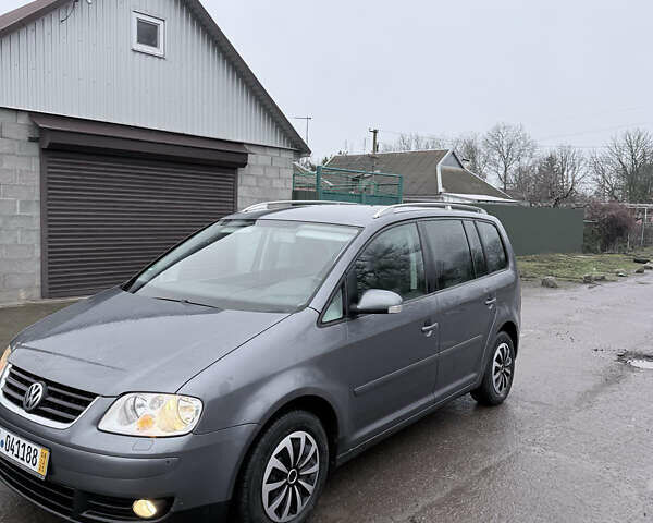 Серый Фольксваген Туран, объемом двигателя 0 л и пробегом 247 тыс. км за 3300 $, фото 6 на Automoto.ua