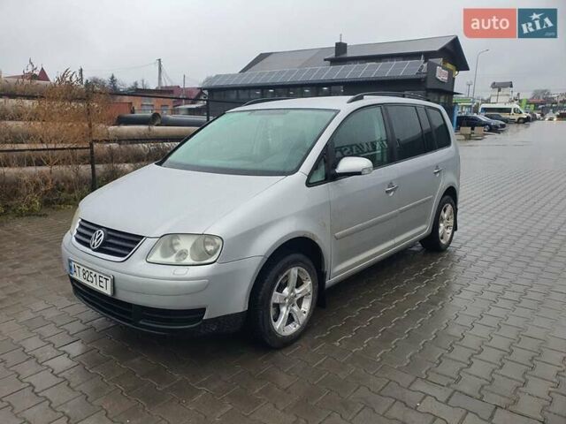 Сірий Фольксваген Туран, об'ємом двигуна 1.6 л та пробігом 270 тис. км за 4700 $, фото 5 на Automoto.ua