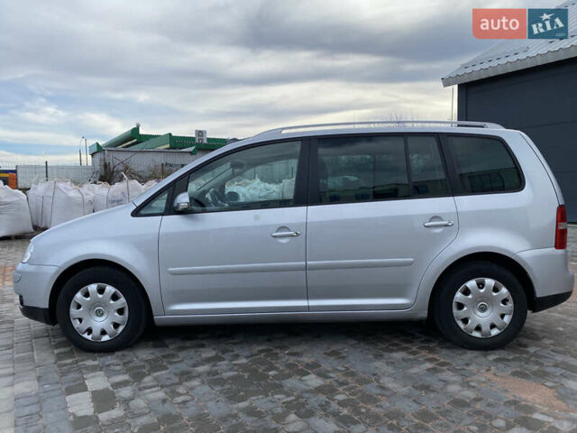 Сірий Фольксваген Туран, об'ємом двигуна 1.4 л та пробігом 217 тис. км за 6400 $, фото 3 на Automoto.ua