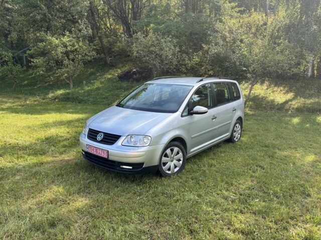 Серый Фольксваген Туран, объемом двигателя 1.6 л и пробегом 222 тыс. км за 5899 $, фото 16 на Automoto.ua