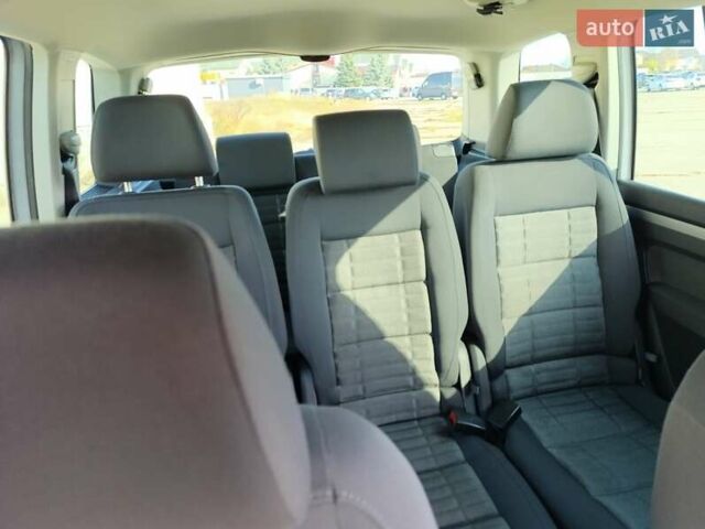 Серый Фольксваген Туран, объемом двигателя 1.6 л и пробегом 243 тыс. км за 5999 $, фото 13 на Automoto.ua