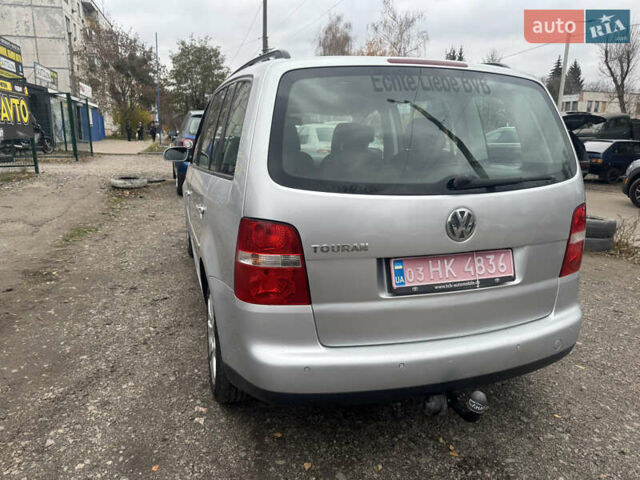 Сірий Фольксваген Туран, об'ємом двигуна 1.6 л та пробігом 221 тис. км за 6499 $, фото 5 на Automoto.ua