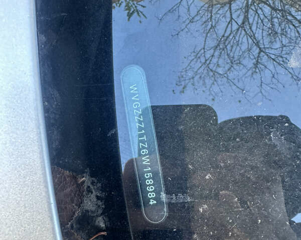 Серый Фольксваген Туран, объемом двигателя 1.6 л и пробегом 211 тыс. км за 6000 $, фото 30 на Automoto.ua