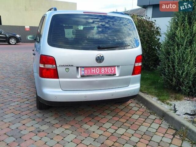 Серый Фольксваген Туран, объемом двигателя 1.6 л и пробегом 220 тыс. км за 5650 $, фото 29 на Automoto.ua