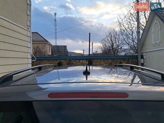 Серый Фольксваген Туран, объемом двигателя 2 л и пробегом 230 тыс. км за 6400 $, фото 11 на Automoto.ua