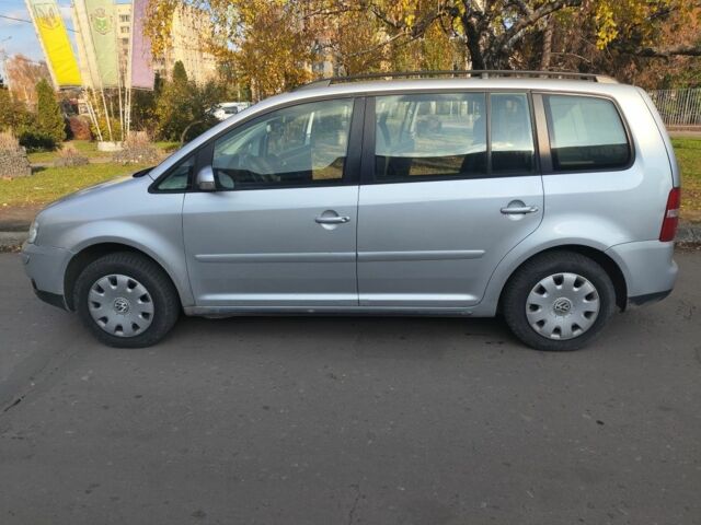 Сірий Фольксваген Туран, об'ємом двигуна 0 л та пробігом 280 тис. км за 3000 $, фото 3 на Automoto.ua