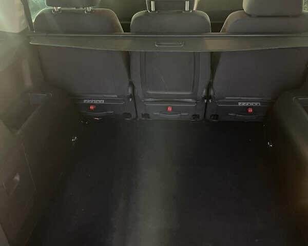 Серый Фольксваген Туран, объемом двигателя 2 л и пробегом 202 тыс. км за 5800 $, фото 7 на Automoto.ua