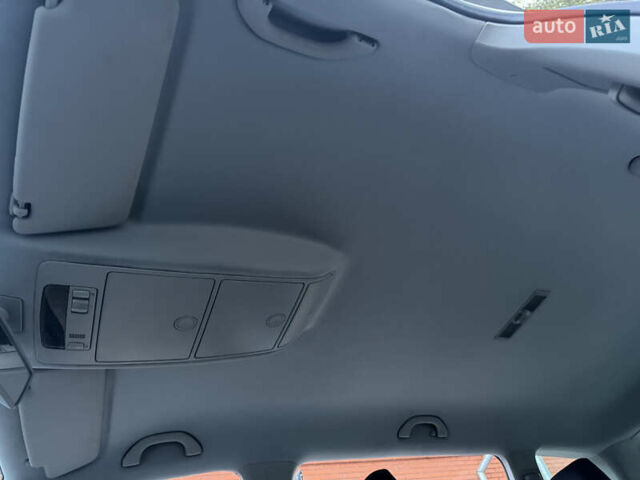 Серый Фольксваген Туран, объемом двигателя 1.6 л и пробегом 219 тыс. км за 6599 $, фото 36 на Automoto.ua