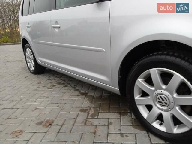 Сірий Фольксваген Туран, об'ємом двигуна 1.39 л та пробігом 243 тис. км за 5350 $, фото 16 на Automoto.ua