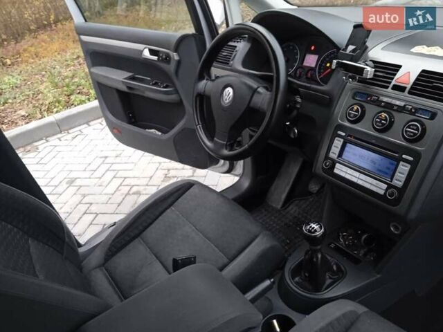 Сірий Фольксваген Туран, об'ємом двигуна 1.39 л та пробігом 243 тис. км за 5350 $, фото 37 на Automoto.ua