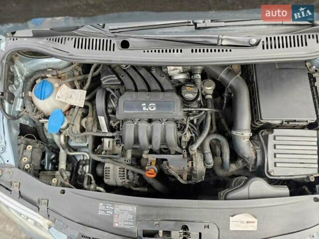 Серый Фольксваген Туран, объемом двигателя 1.6 л и пробегом 205 тыс. км за 5950 $, фото 9 на Automoto.ua