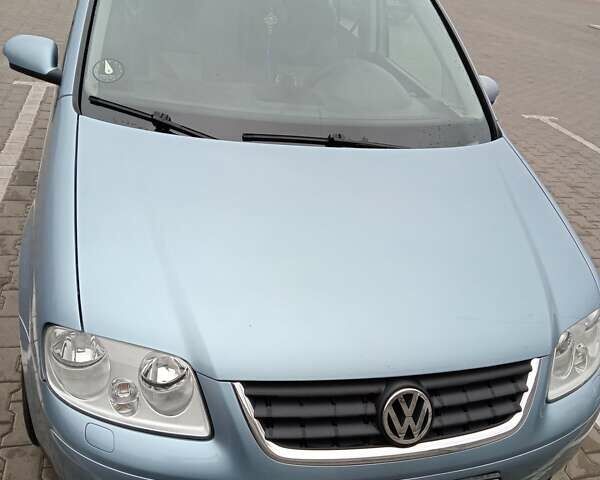 Серый Фольксваген Туран, объемом двигателя 1.6 л и пробегом 250 тыс. км за 6600 $, фото 8 на Automoto.ua