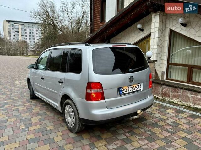 Сірий Фольксваген Туран, об'ємом двигуна 1.9 л та пробігом 264 тис. км за 5400 $, фото 8 на Automoto.ua