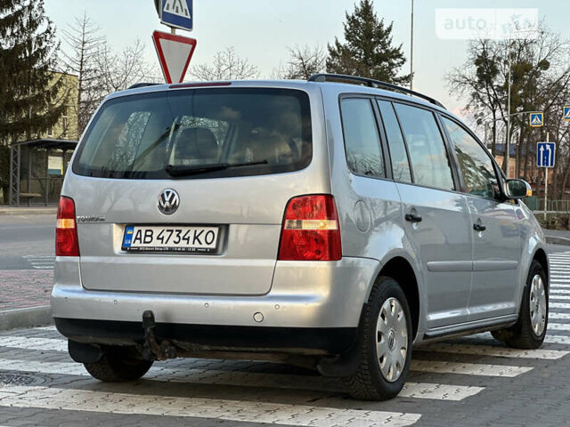 Сірий Фольксваген Туран, об'ємом двигуна 1.6 л та пробігом 203 тис. км за 6950 $, фото 17 на Automoto.ua