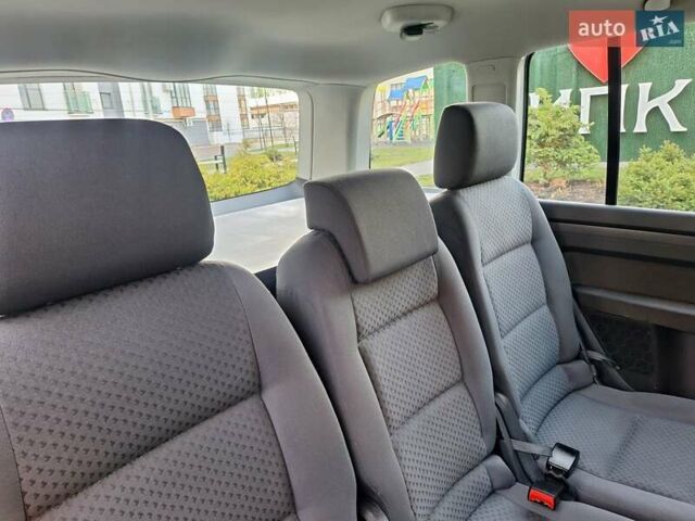 Серый Фольксваген Туран, объемом двигателя 1.6 л и пробегом 214 тыс. км за 6299 $, фото 31 на Automoto.ua