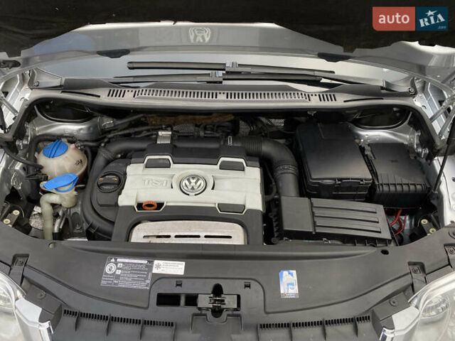 Сірий Фольксваген Туран, об'ємом двигуна 1.39 л та пробігом 217 тис. км за 6250 $, фото 15 на Automoto.ua