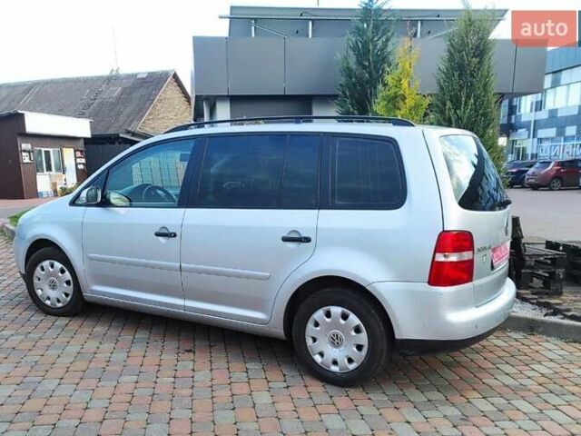 Серый Фольксваген Туран, объемом двигателя 1.6 л и пробегом 220 тыс. км за 5650 $, фото 26 на Automoto.ua