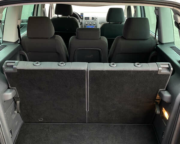 Сірий Фольксваген Туран, об'ємом двигуна 1.39 л та пробігом 217 тис. км за 6250 $, фото 13 на Automoto.ua