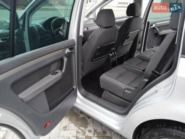 Сірий Фольксваген Туран, об'ємом двигуна 1.39 л та пробігом 243 тис. км за 5350 $, фото 58 на Automoto.ua