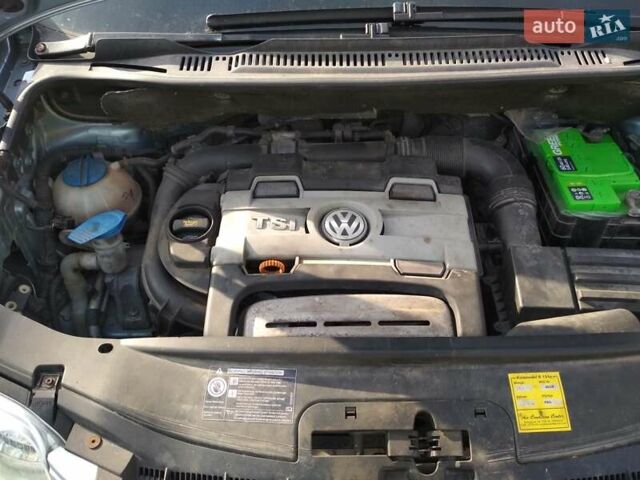Серый Фольксваген Туран, объемом двигателя 1.39 л и пробегом 200 тыс. км за 5500 $, фото 9 на Automoto.ua