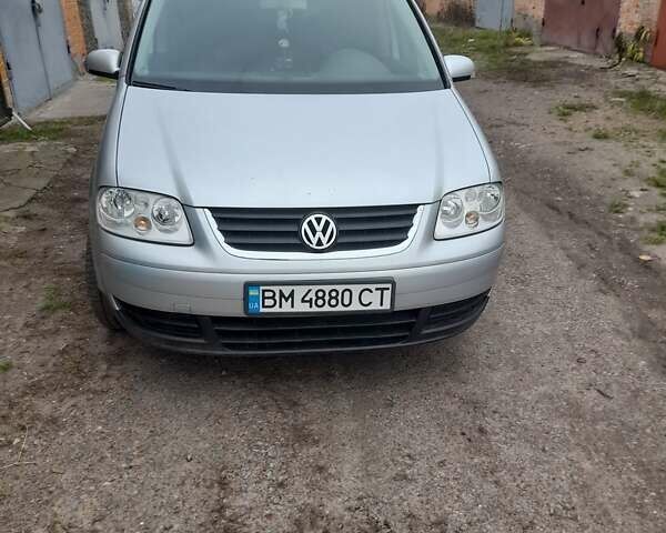 Серый Фольксваген Туран, объемом двигателя 1.39 л и пробегом 212 тыс. км за 5800 $, фото 3 на Automoto.ua