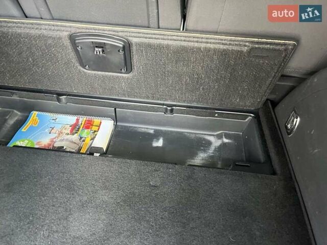 Серый Фольксваген Туран, объемом двигателя 1.6 л и пробегом 186 тыс. км за 6900 $, фото 18 на Automoto.ua