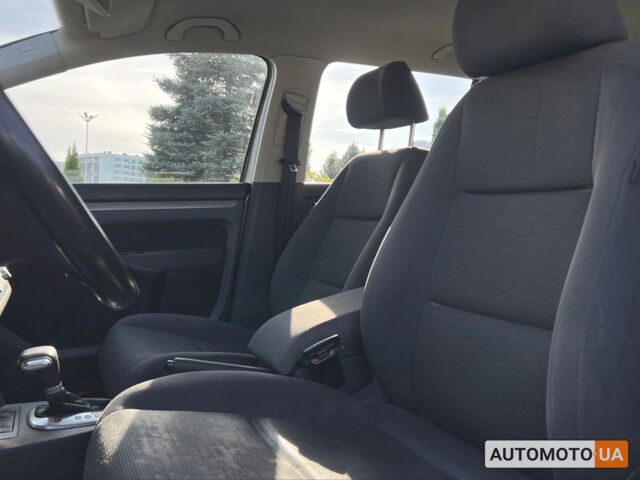 Серый Фольксваген Туран, объемом двигателя 1.4 л и пробегом 164 тыс. км за 5999 $, фото 11 на Automoto.ua