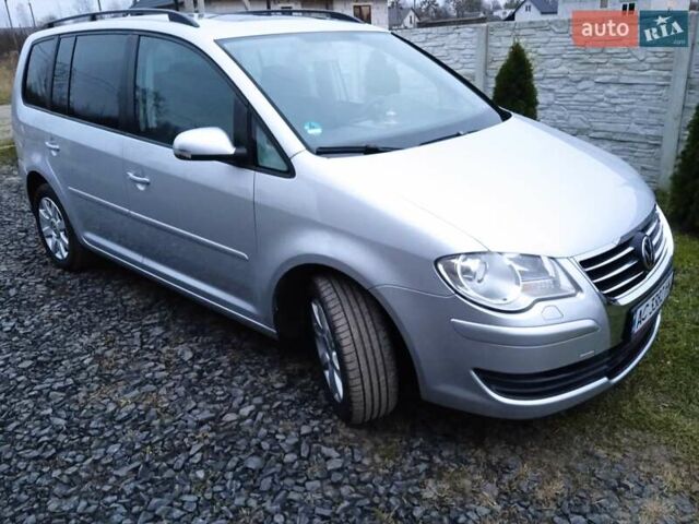 Сірий Фольксваген Туран, об'ємом двигуна 1.39 л та пробігом 243 тис. км за 5350 $, фото 11 на Automoto.ua