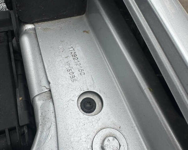 Сірий Фольксваген Туран, об'ємом двигуна 1.6 л та пробігом 221 тис. км за 6499 $, фото 24 на Automoto.ua