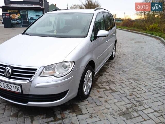 Сірий Фольксваген Туран, об'ємом двигуна 1.39 л та пробігом 243 тис. км за 5350 $, фото 28 на Automoto.ua
