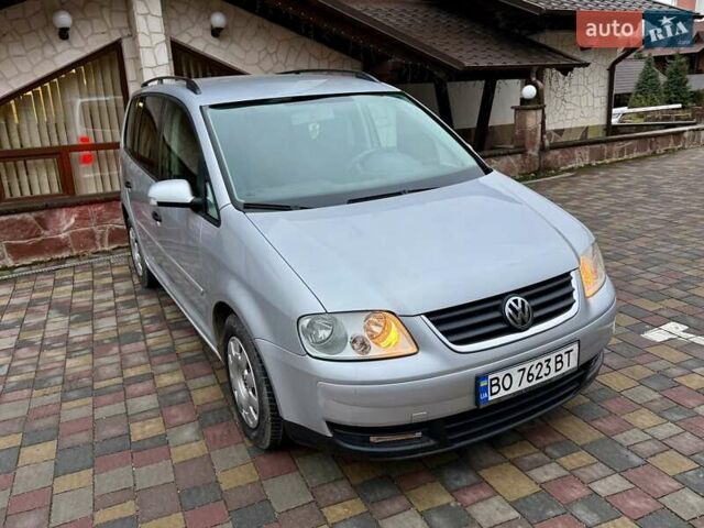 Сірий Фольксваген Туран, об'ємом двигуна 1.9 л та пробігом 264 тис. км за 5400 $, фото 14 на Automoto.ua