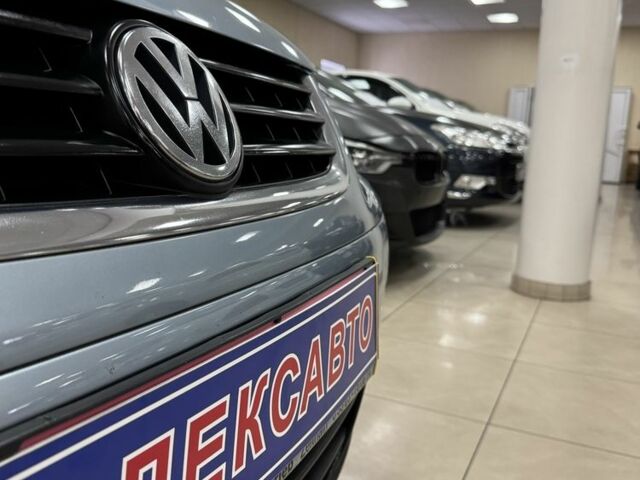 Фольксваген Туран 2006 в Кропивницком (Кировограде) на Automoto.ua Серый Фольксваген Туран, объемом двигателя 1.6 л и пробегом 213 тыс. км за 6600 $, фото 5 на Automoto.ua