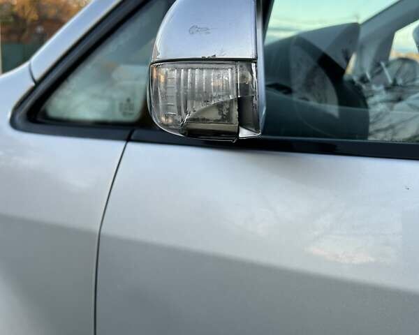 Серый Фольксваген Туран, объемом двигателя 1.9 л и пробегом 233 тыс. км за 6300 $, фото 33 на Automoto.ua