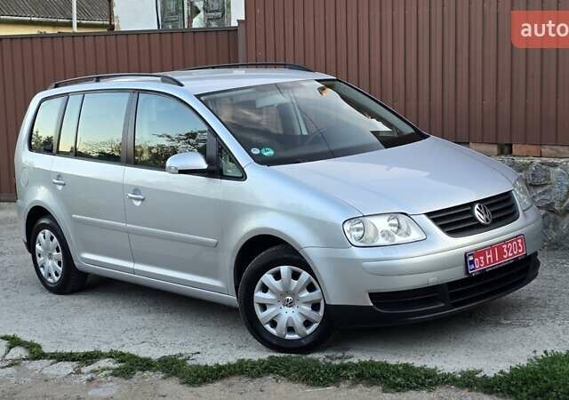 Серый Фольксваген Туран, объемом двигателя 1.6 л и пробегом 270 тыс. км за 6499 $, фото 8 на Automoto.ua