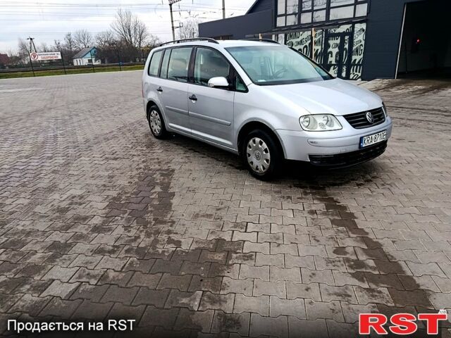 Сірий Фольксваген Туран, об'ємом двигуна 1.9 л та пробігом 340 тис. км за 2700 $, фото 4 на Automoto.ua