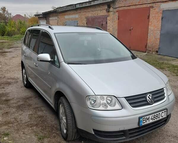 Серый Фольксваген Туран, объемом двигателя 1.39 л и пробегом 212 тыс. км за 5800 $, фото 4 на Automoto.ua