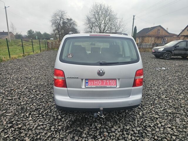 Серый Фольксваген Туран, объемом двигателя 0 л и пробегом 250 тыс. км за 5500 $, фото 4 на Automoto.ua