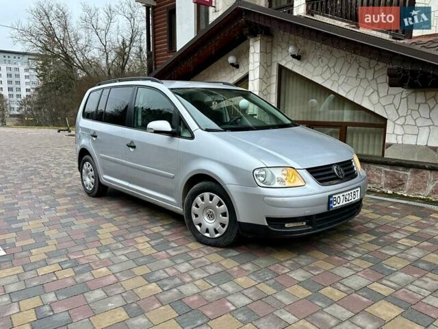 Сірий Фольксваген Туран, об'ємом двигуна 1.9 л та пробігом 264 тис. км за 5400 $, фото 3 на Automoto.ua