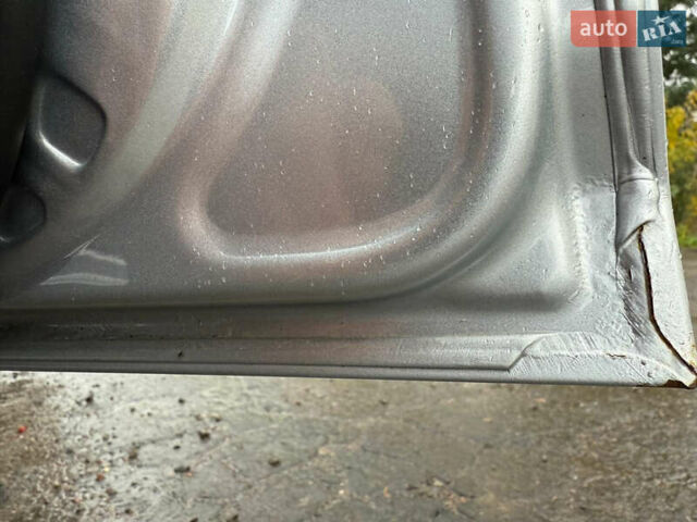 Сірий Фольксваген Туран, об'ємом двигуна 1.9 л та пробігом 226 тис. км за 7900 $, фото 27 на Automoto.ua