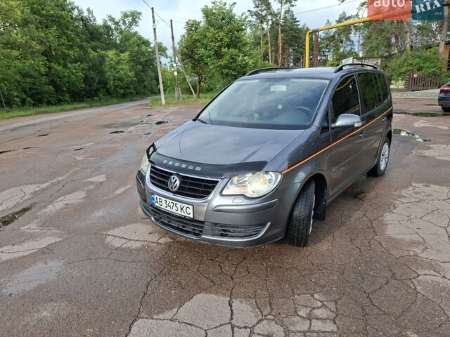 Сірий Фольксваген Туран, об'ємом двигуна 1.9 л та пробігом 283 тис. км за 6700 $, фото 7 на Automoto.ua