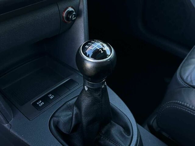 Серый Фольксваген Туран, объемом двигателя 1.4 л и пробегом 242 тыс. км за 7000 $, фото 14 на Automoto.ua