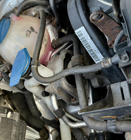 Сірий Фольксваген Туран, об'ємом двигуна 1.6 л та пробігом 218 тис. км за 8400 $, фото 61 на Automoto.ua