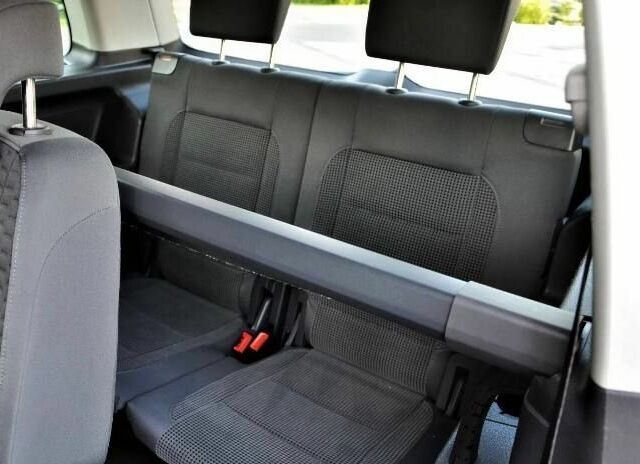 Серый Фольксваген Туран, объемом двигателя 0 л и пробегом 227 тыс. км за 2000 $, фото 5 на Automoto.ua