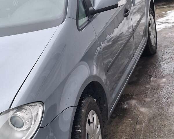 Сірий Фольксваген Туран, об'ємом двигуна 1.9 л та пробігом 270 тис. км за 7300 $, фото 8 на Automoto.ua