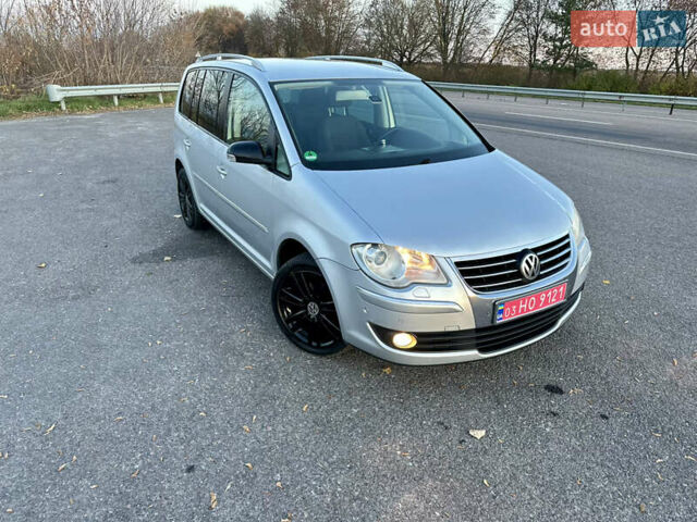 Сірий Фольксваген Туран, об'ємом двигуна 1.4 л та пробігом 248 тис. км за 7500 $, фото 6 на Automoto.ua