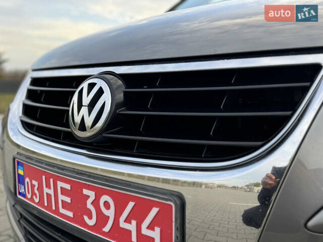 Серый Фольксваген Туран, объемом двигателя 1.4 л и пробегом 210 тыс. км за 5899 $, фото 23 на Automoto.ua