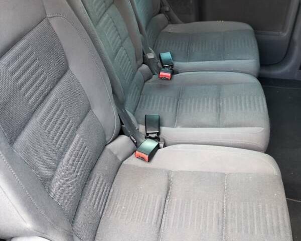 Сірий Фольксваген Туран, об'ємом двигуна 1.4 л та пробігом 178 тис. км за 8200 $, фото 1 на Automoto.ua